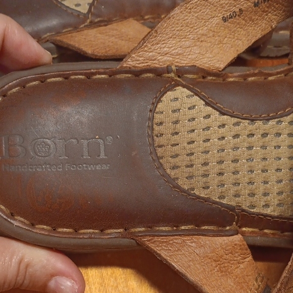 Born Brown Leather Sandals women's size 9 - Picture 4 of 9